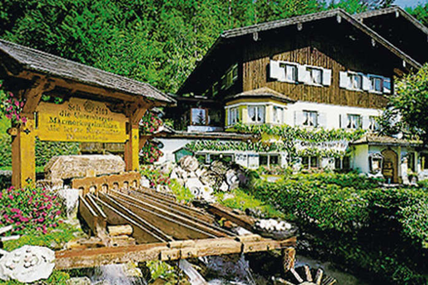 Die Kugelmühle vor der wildromantischen Almbachklamm