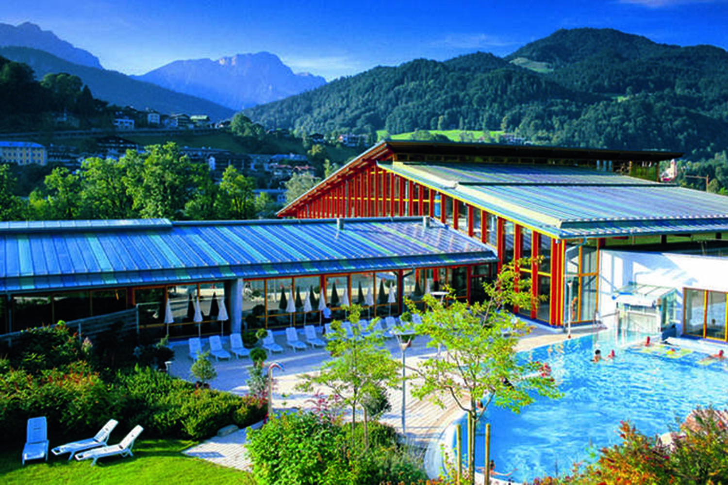 Blick auf den Außenbereich der Watzmanntherme